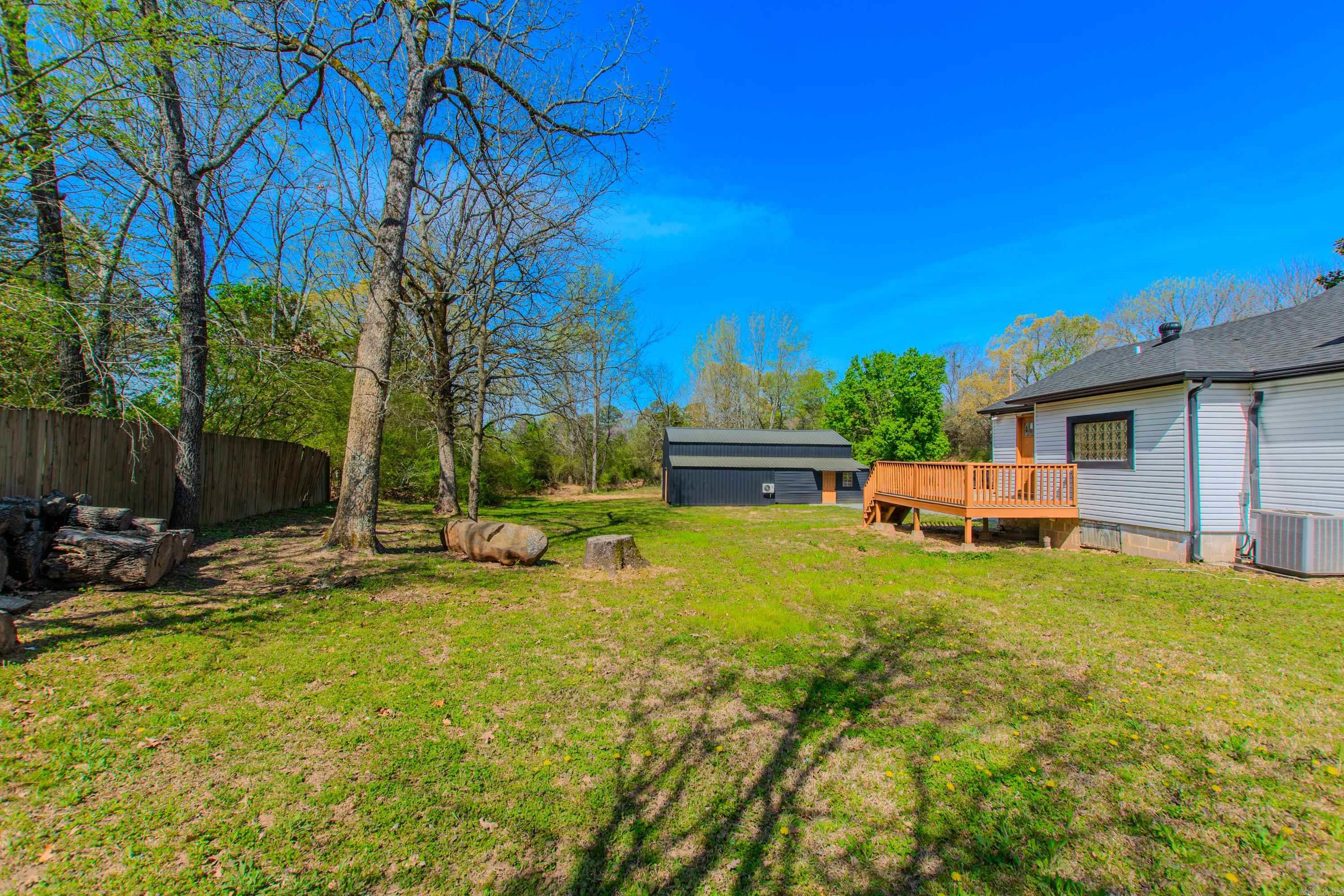 1614 E Cleland Road