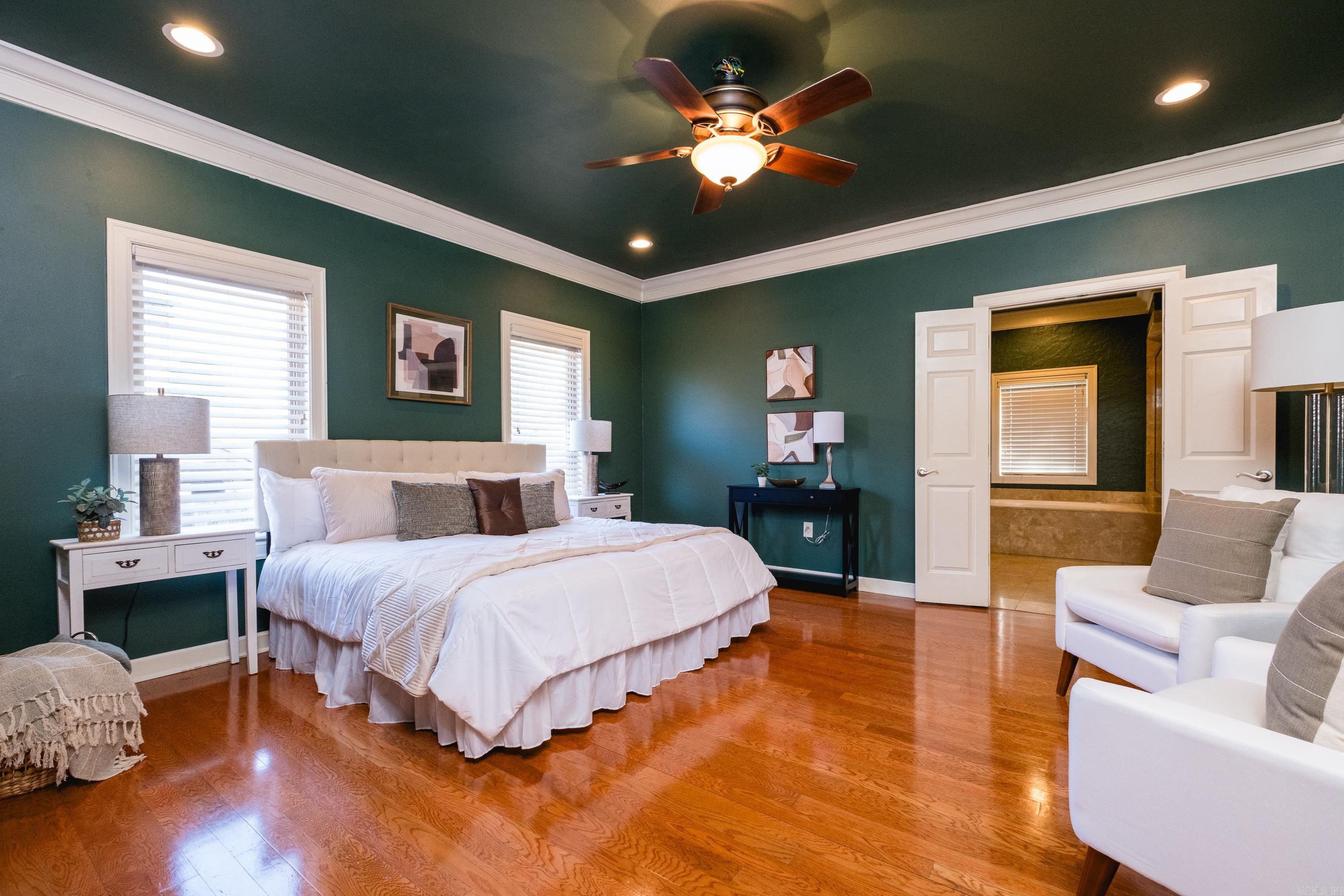 48 Epernay Circle
