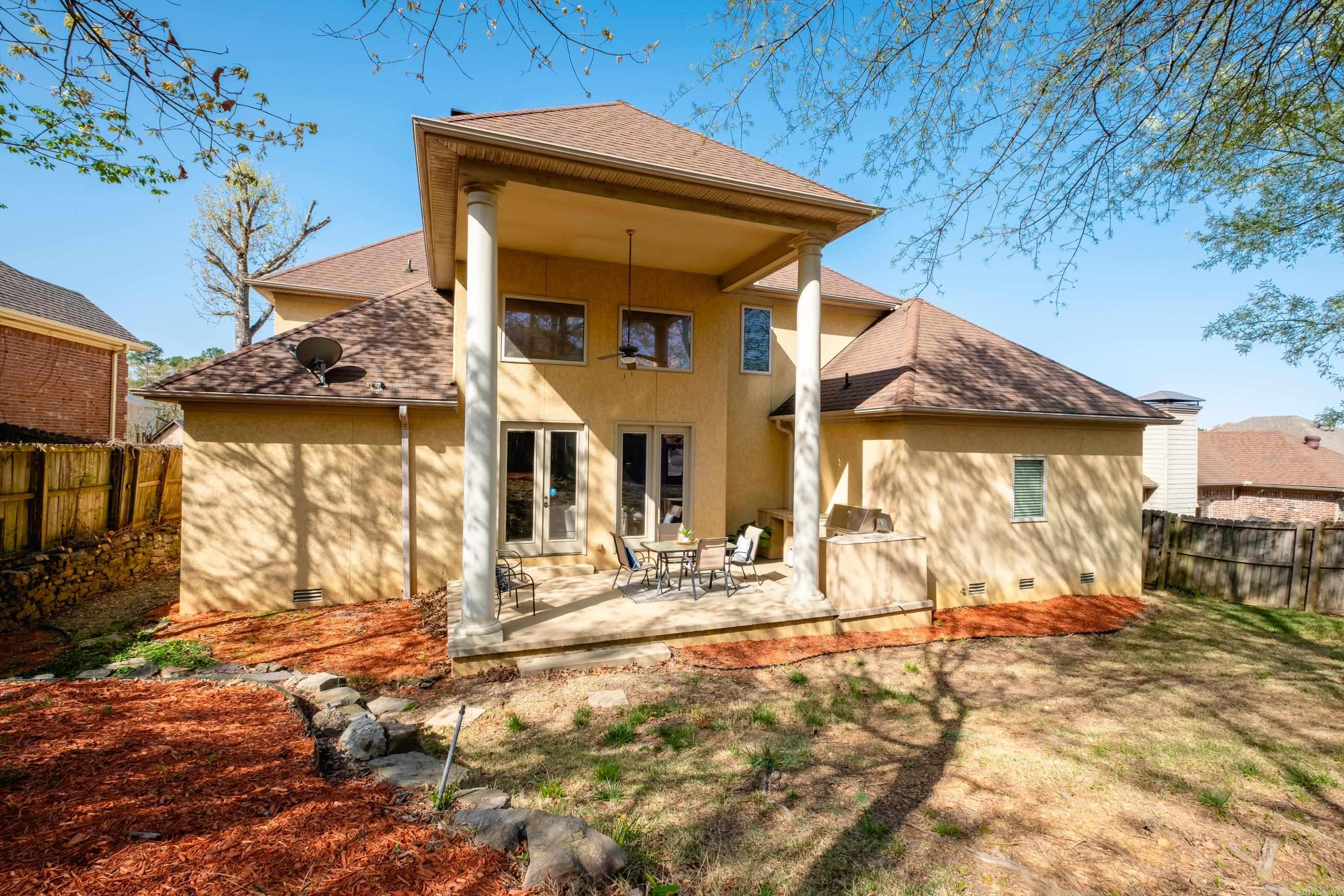 48 Epernay Circle
