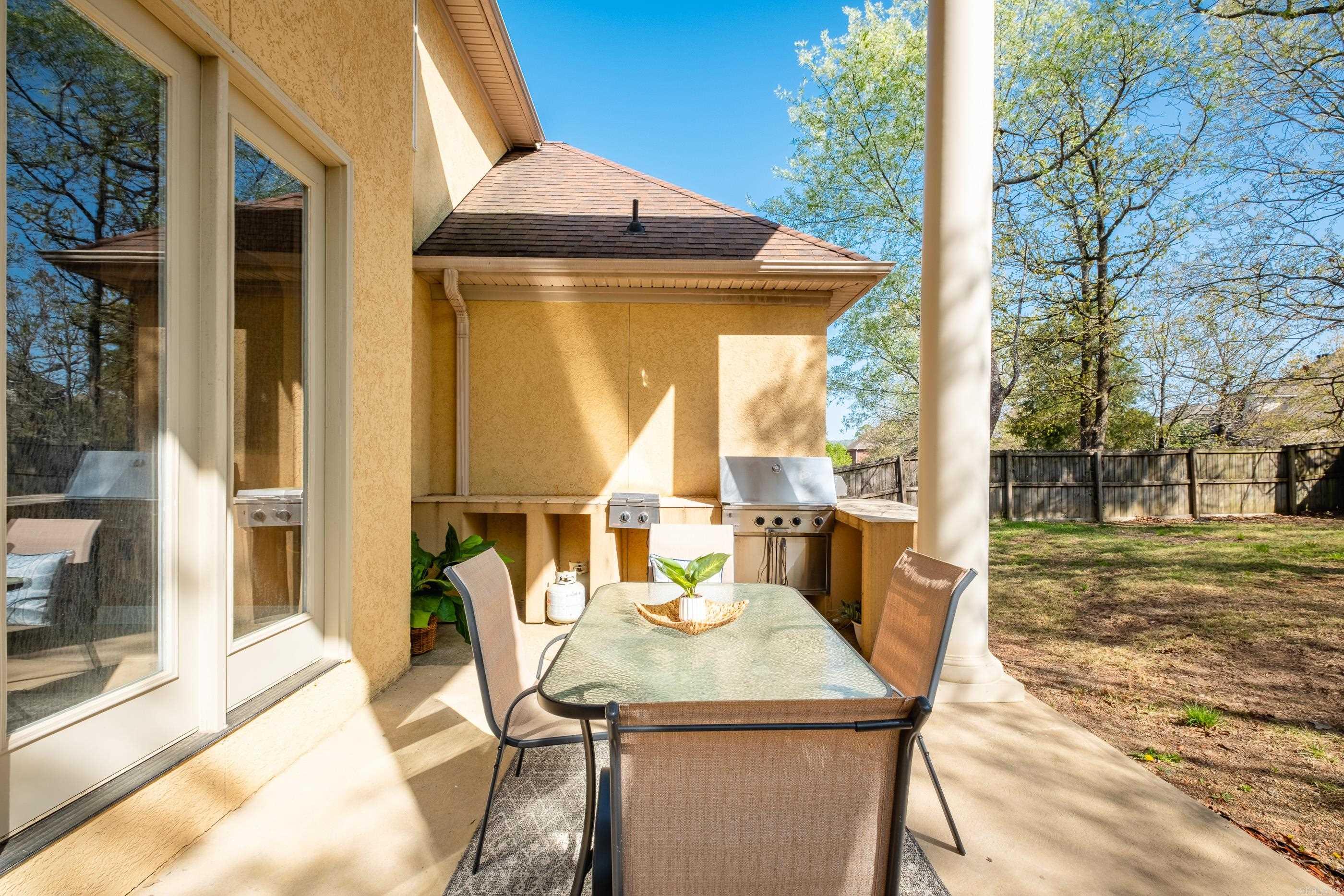 48 Epernay Circle