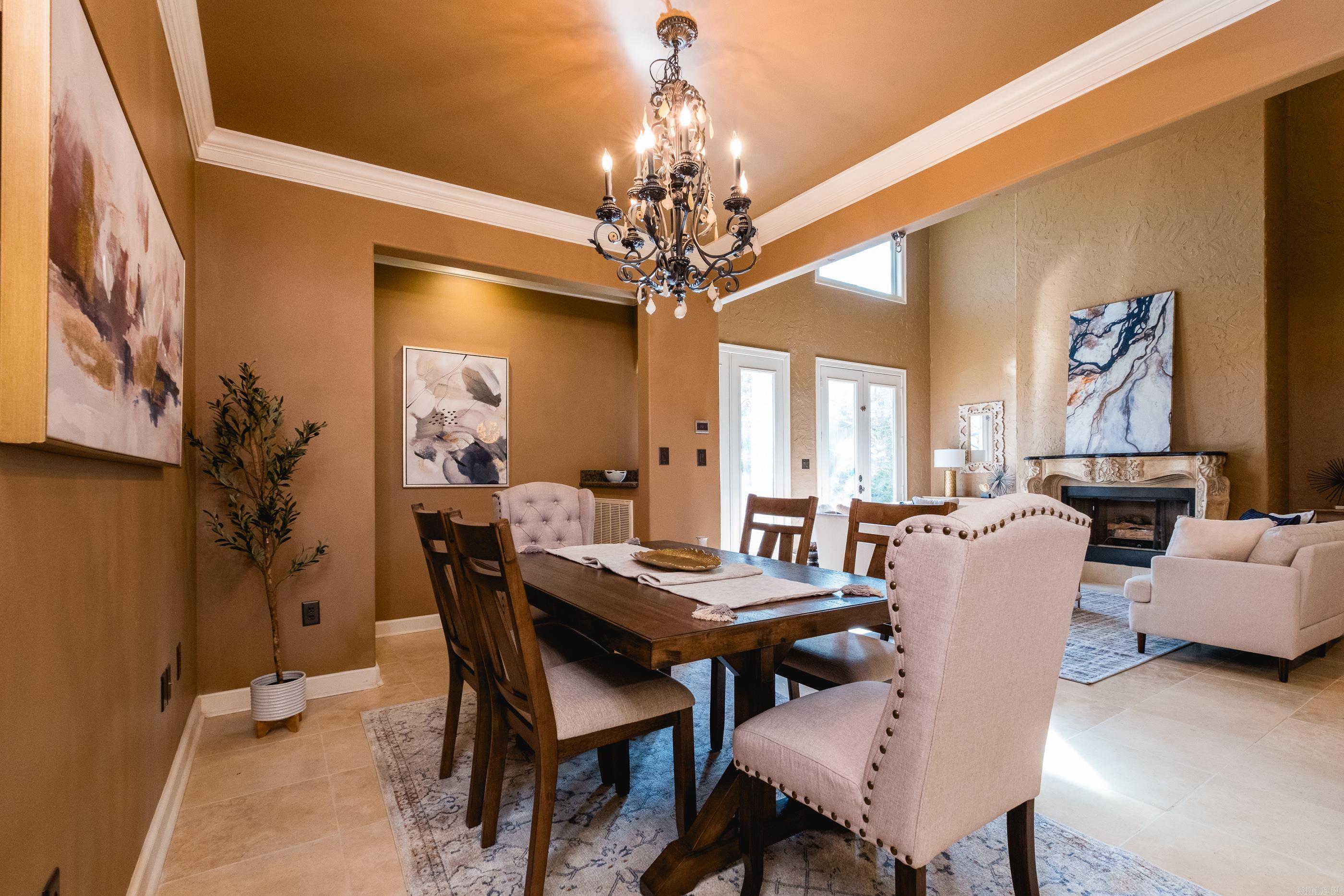 48 Epernay Circle