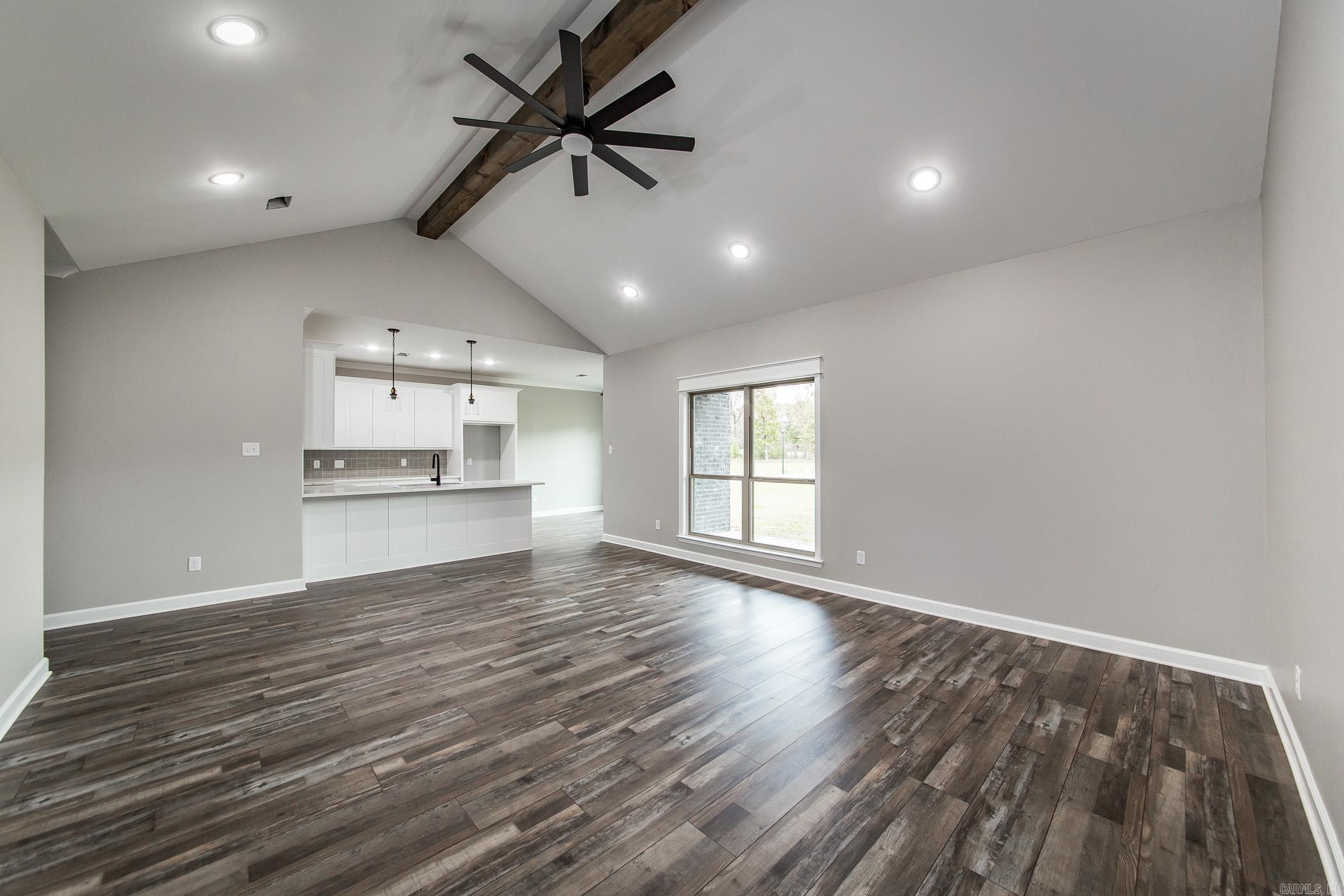 924 Villa Vista Loop