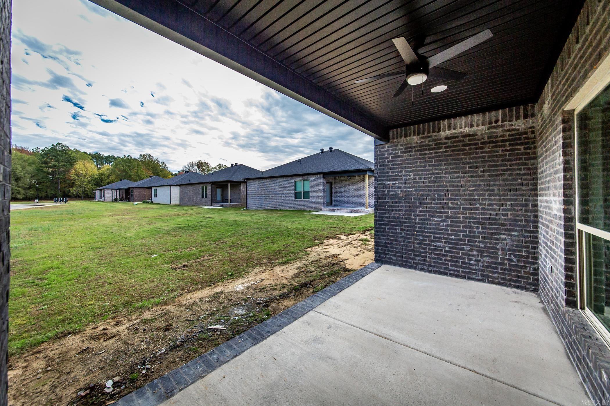 924 Villa Vista Loop