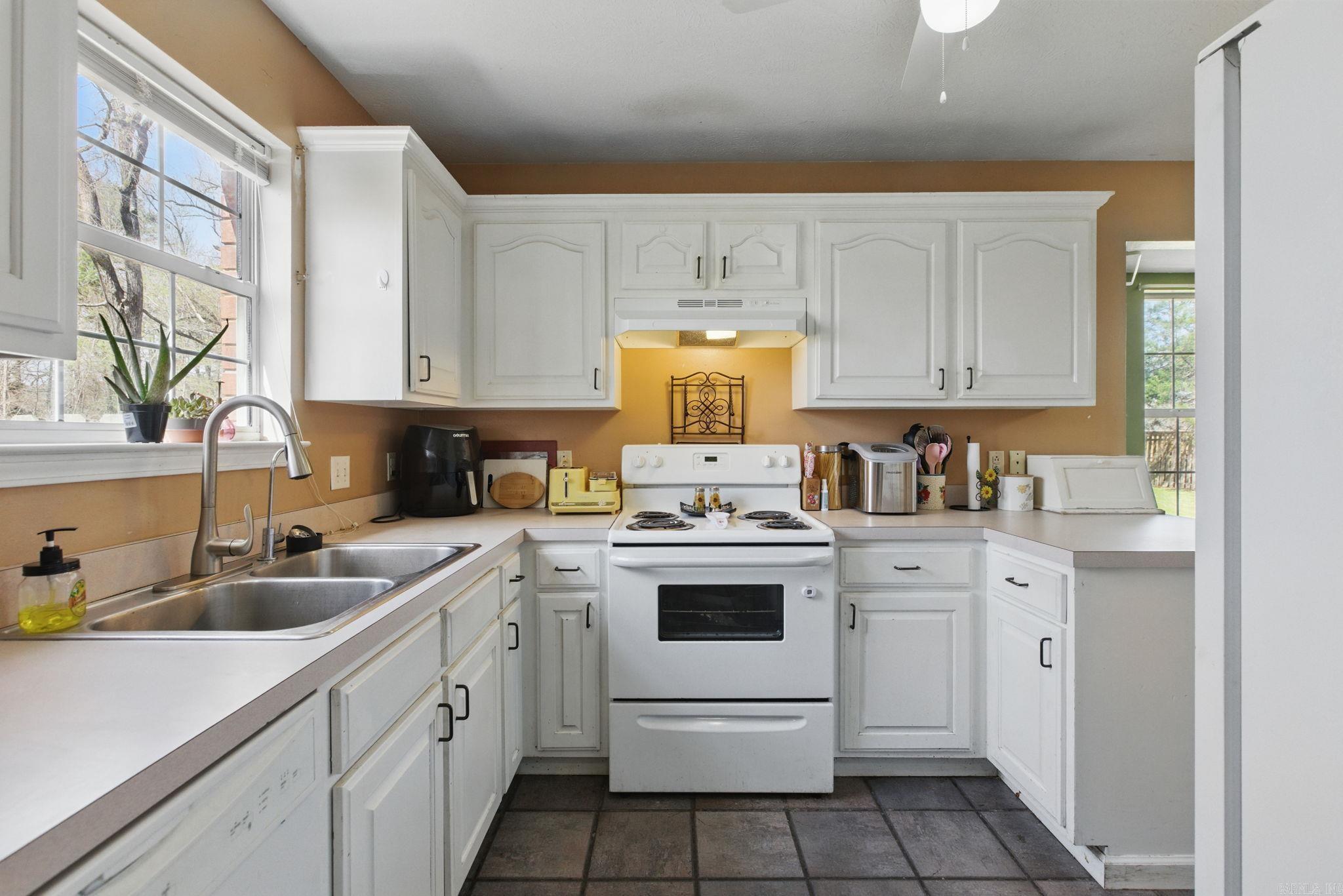 40 Ledrick Circle
