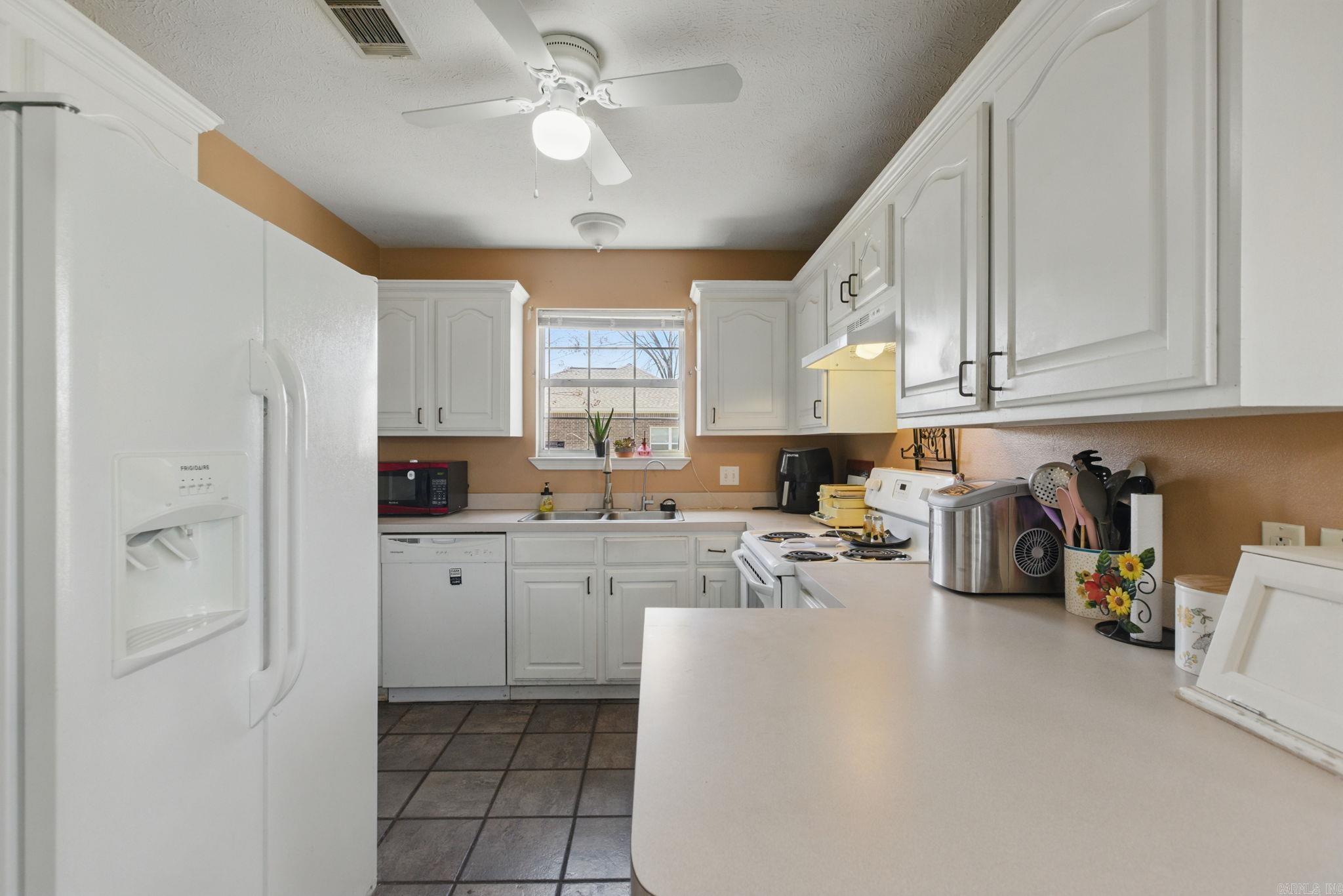 40 Ledrick Circle