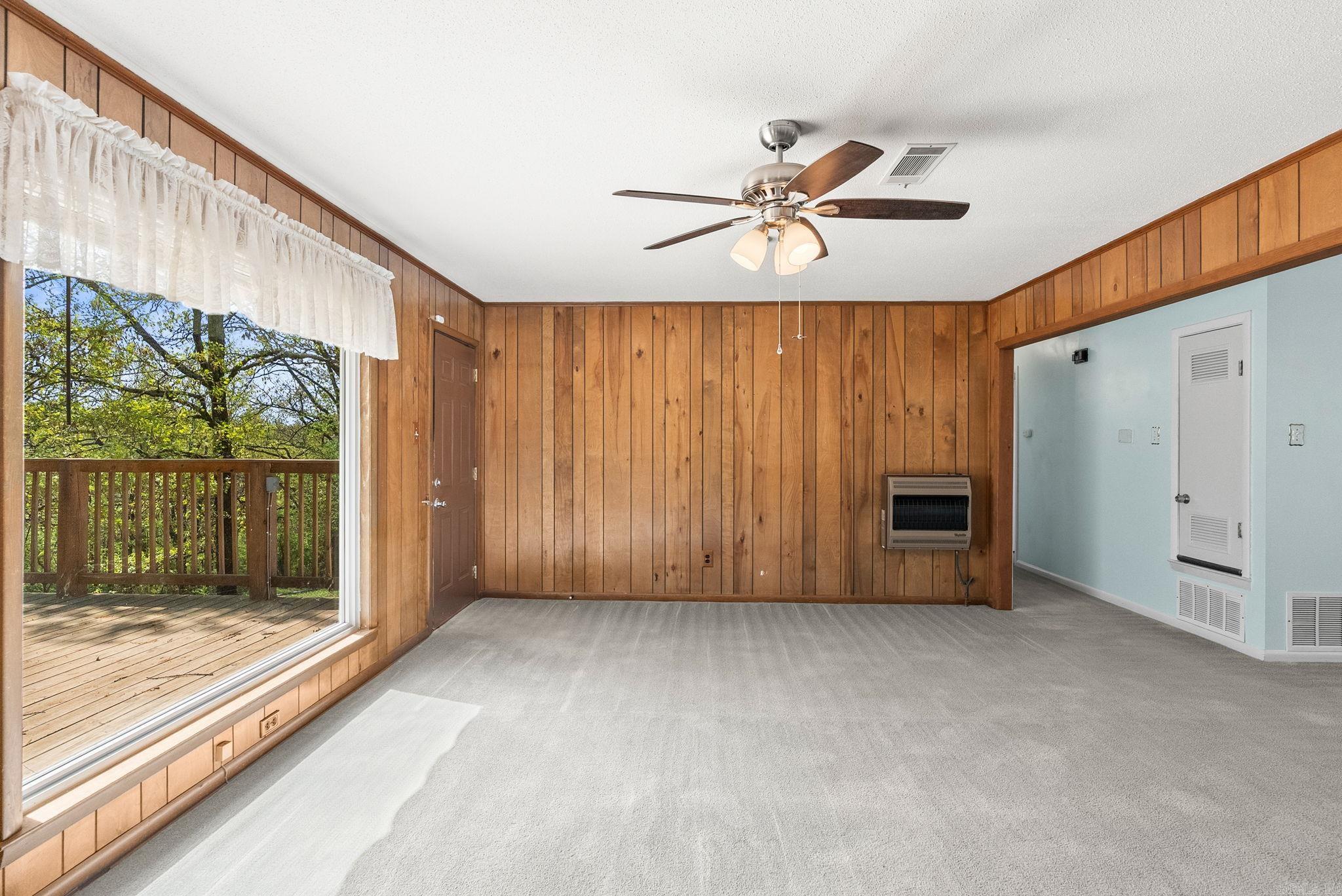 6212 E Ridge Drive