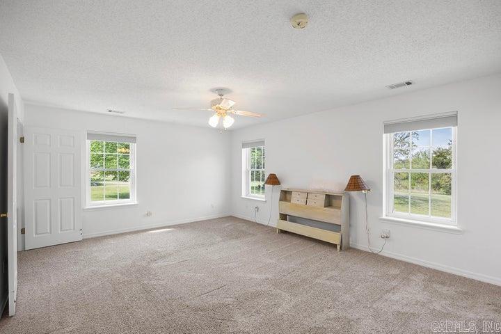 329 Scott Ln
