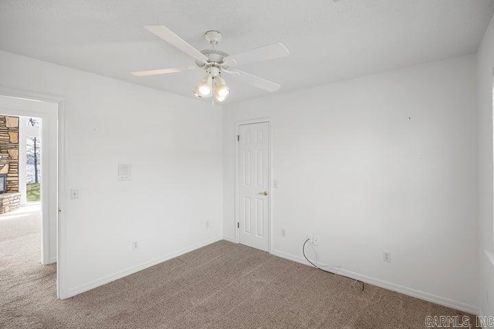 329 Scott Ln