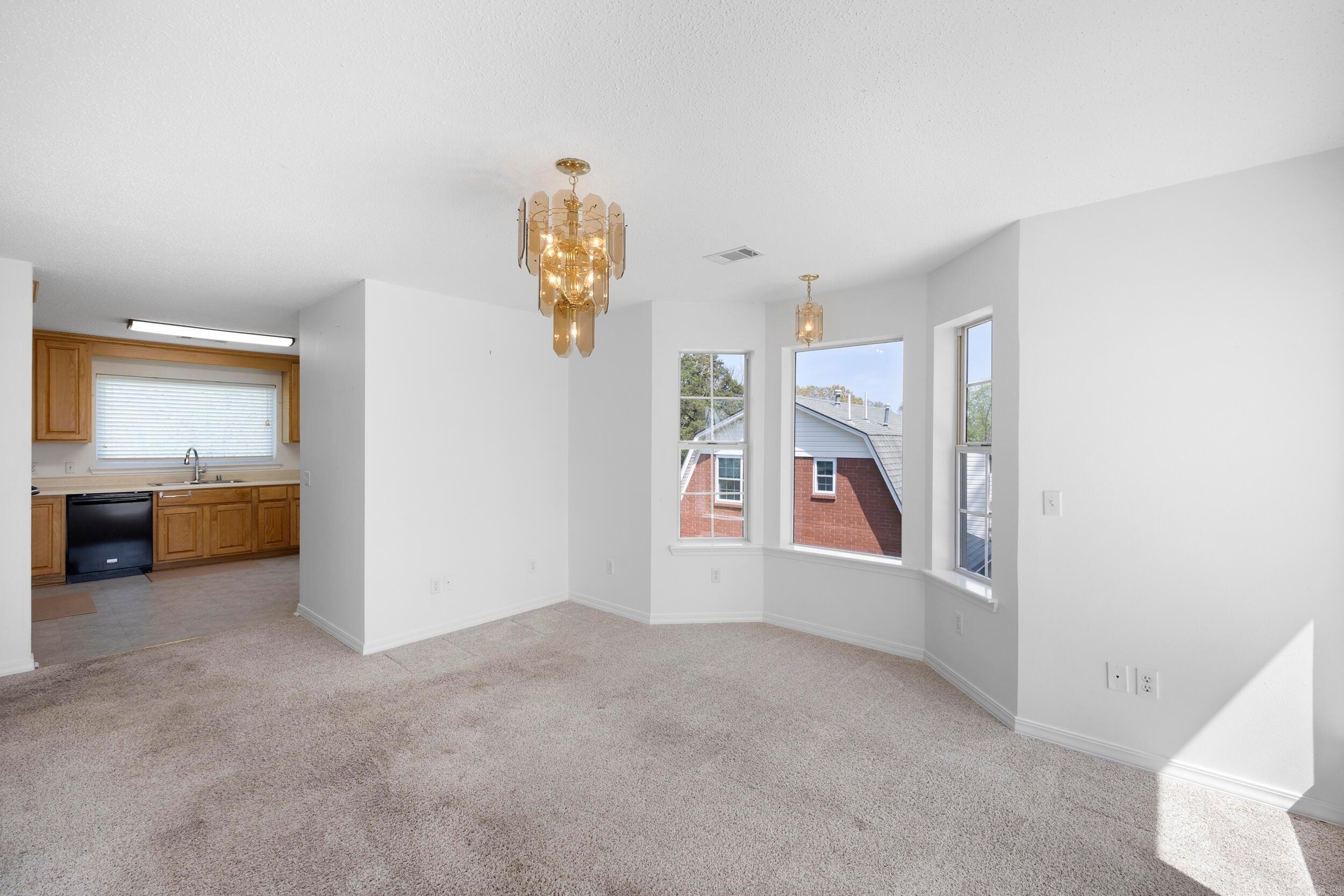 329 Scott Ln