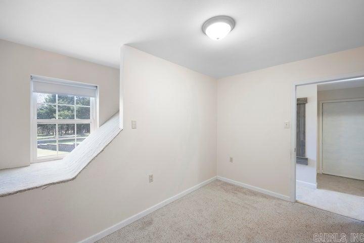 329 Scott Ln