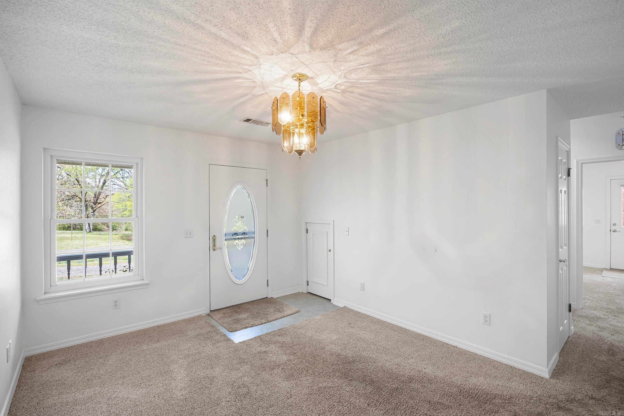 329 Scott Ln