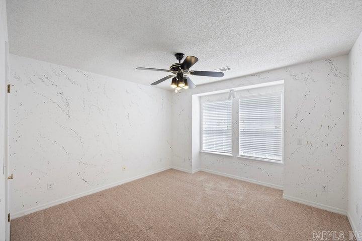 329 Scott Ln