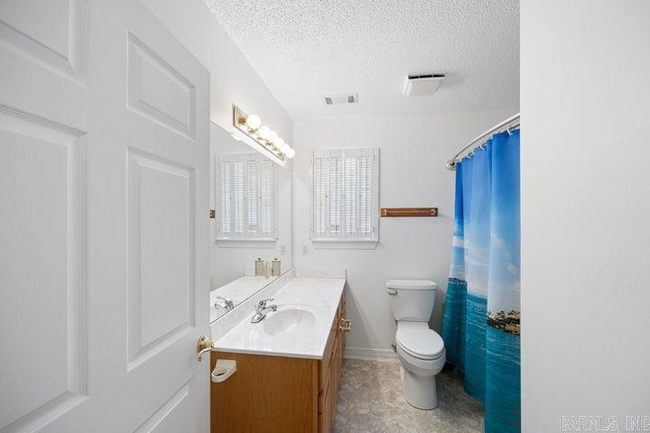329 Scott Ln