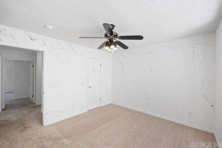 329 Scott Ln