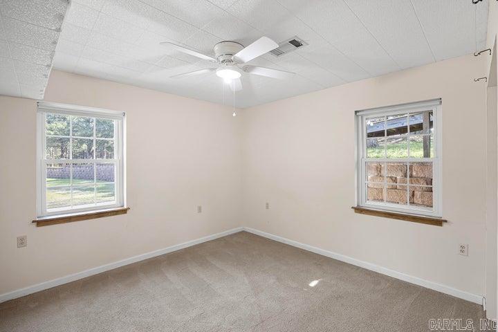 329 Scott Ln