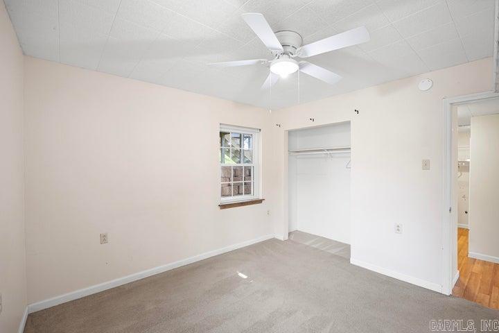 329 Scott Ln