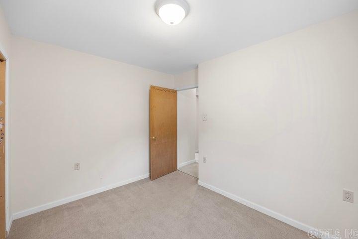 329 Scott Ln