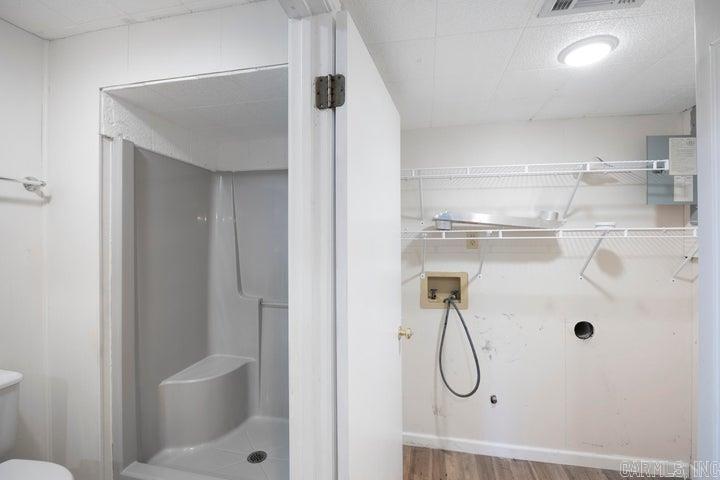 329 Scott Ln