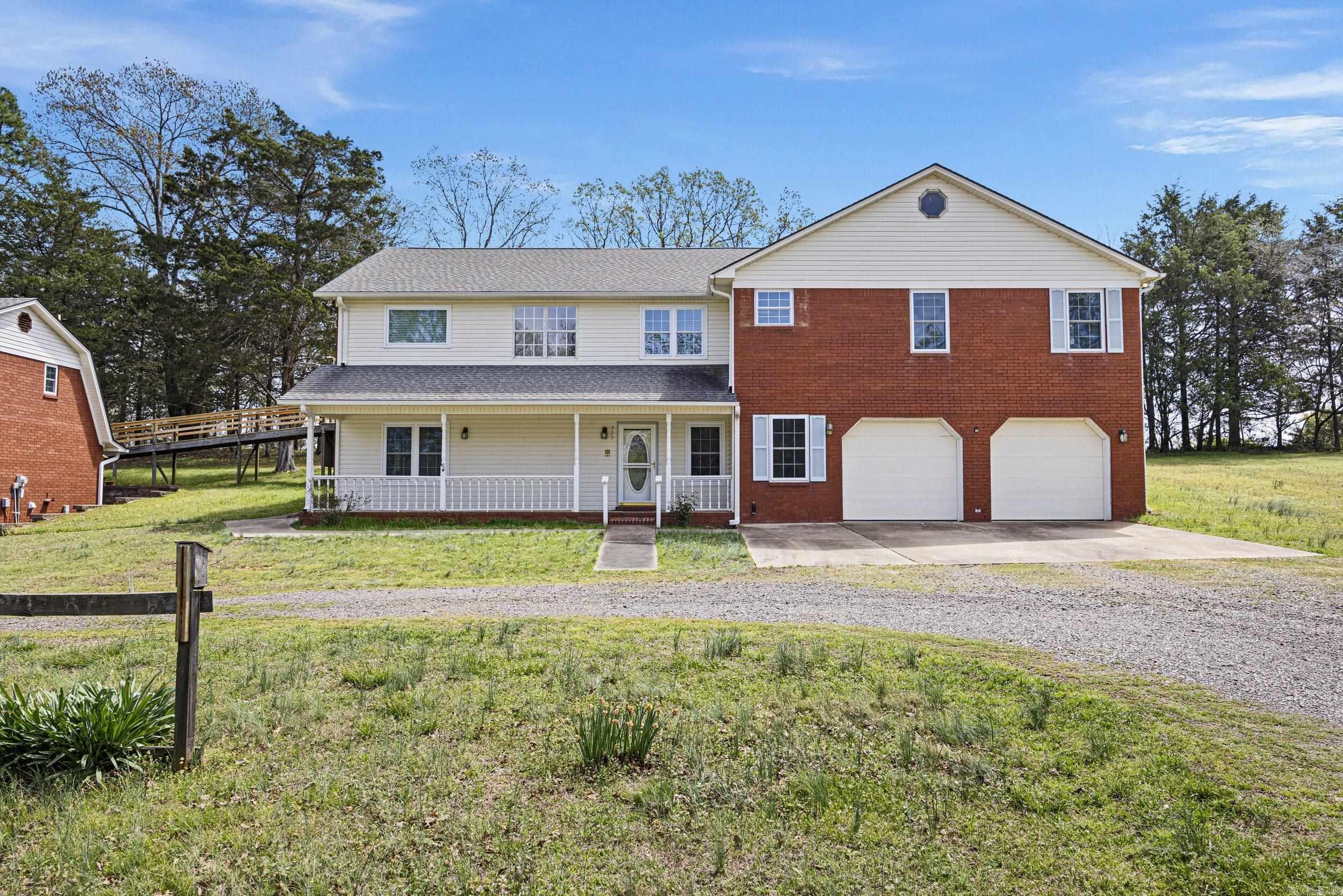 329 Scott Ln