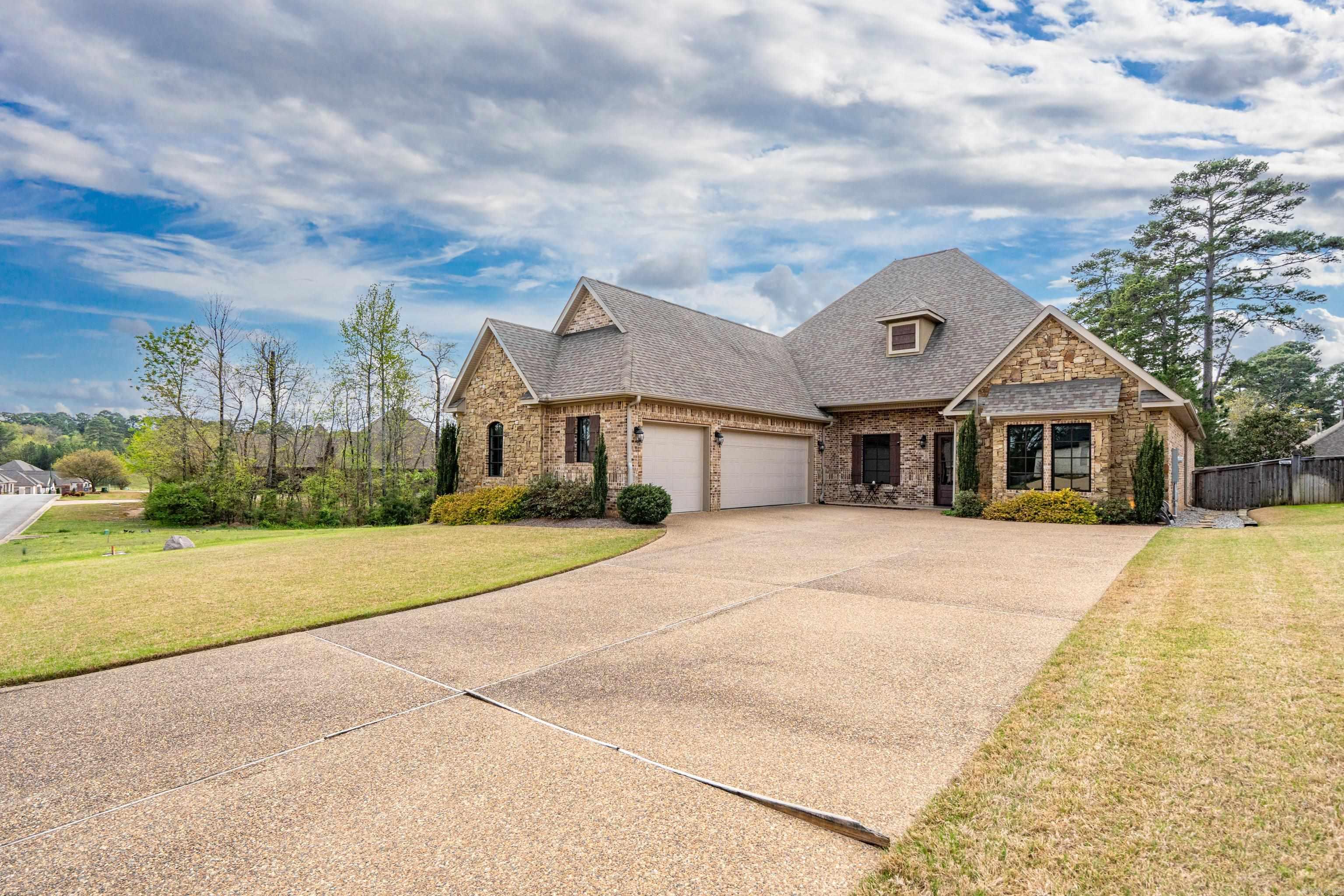 260 Arlington Park Drive