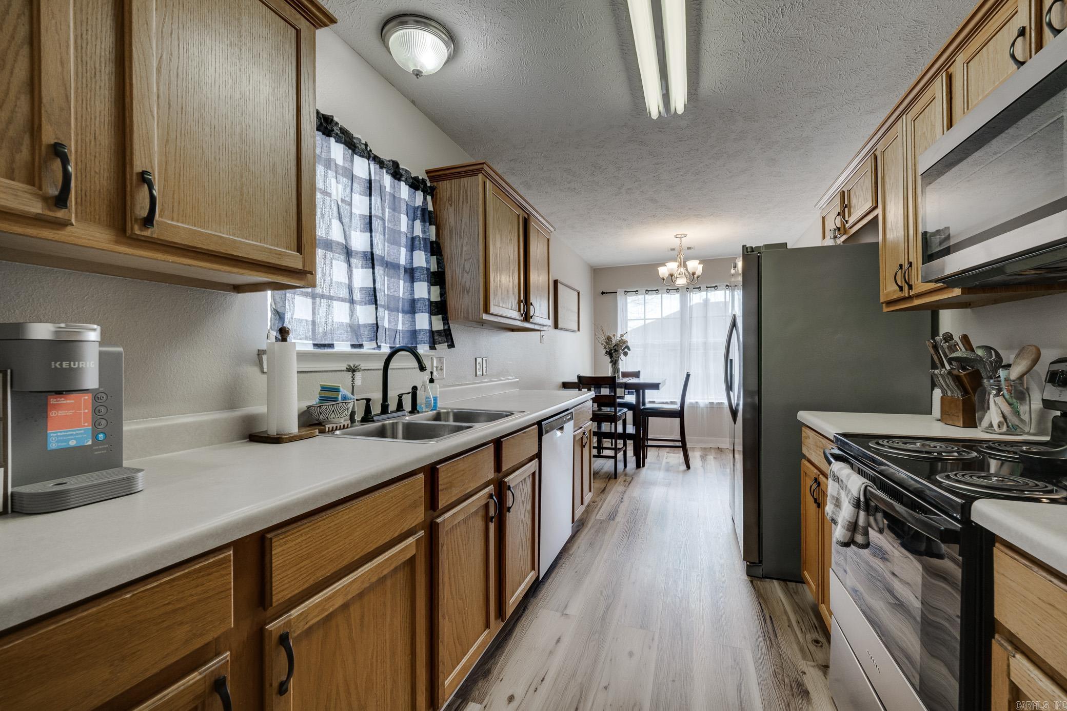 3335 Appomatox Drive