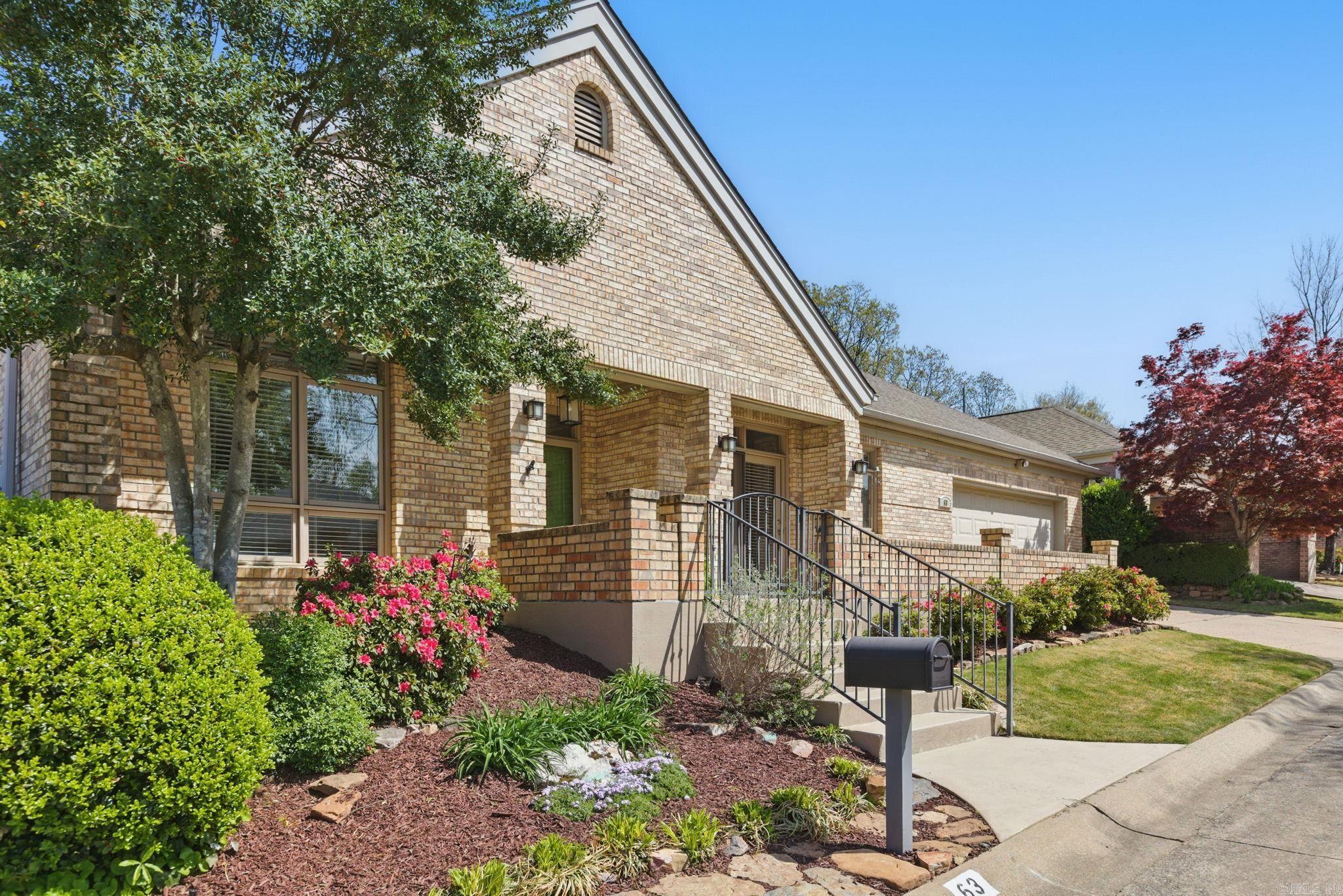 63 Hunters Green Circle