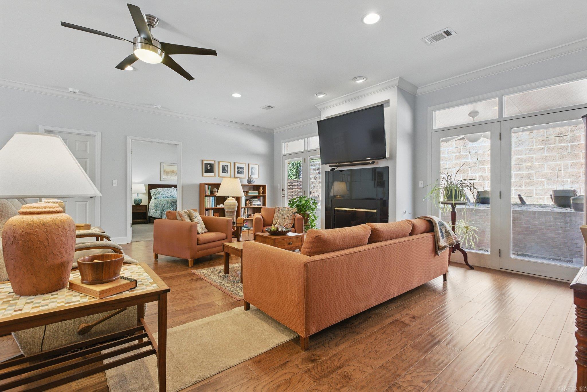 63 Hunters Green Circle