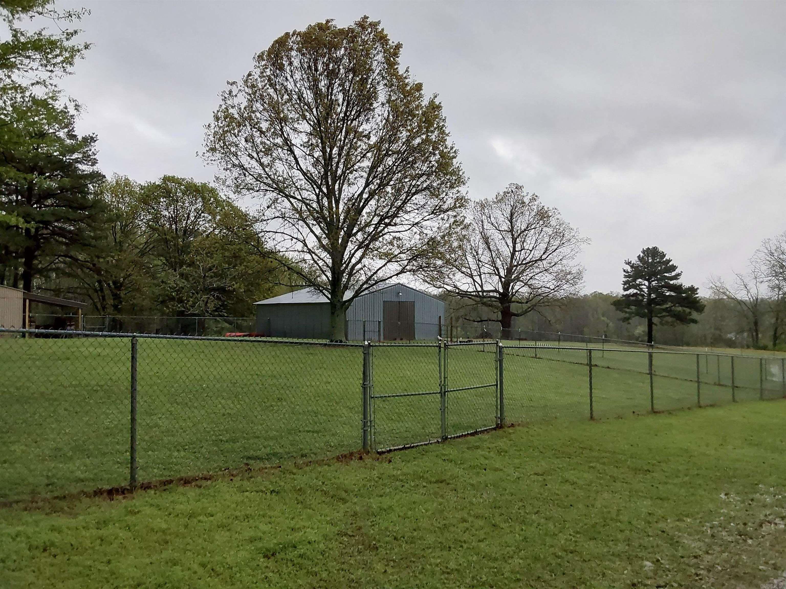 638 Highway 25 N