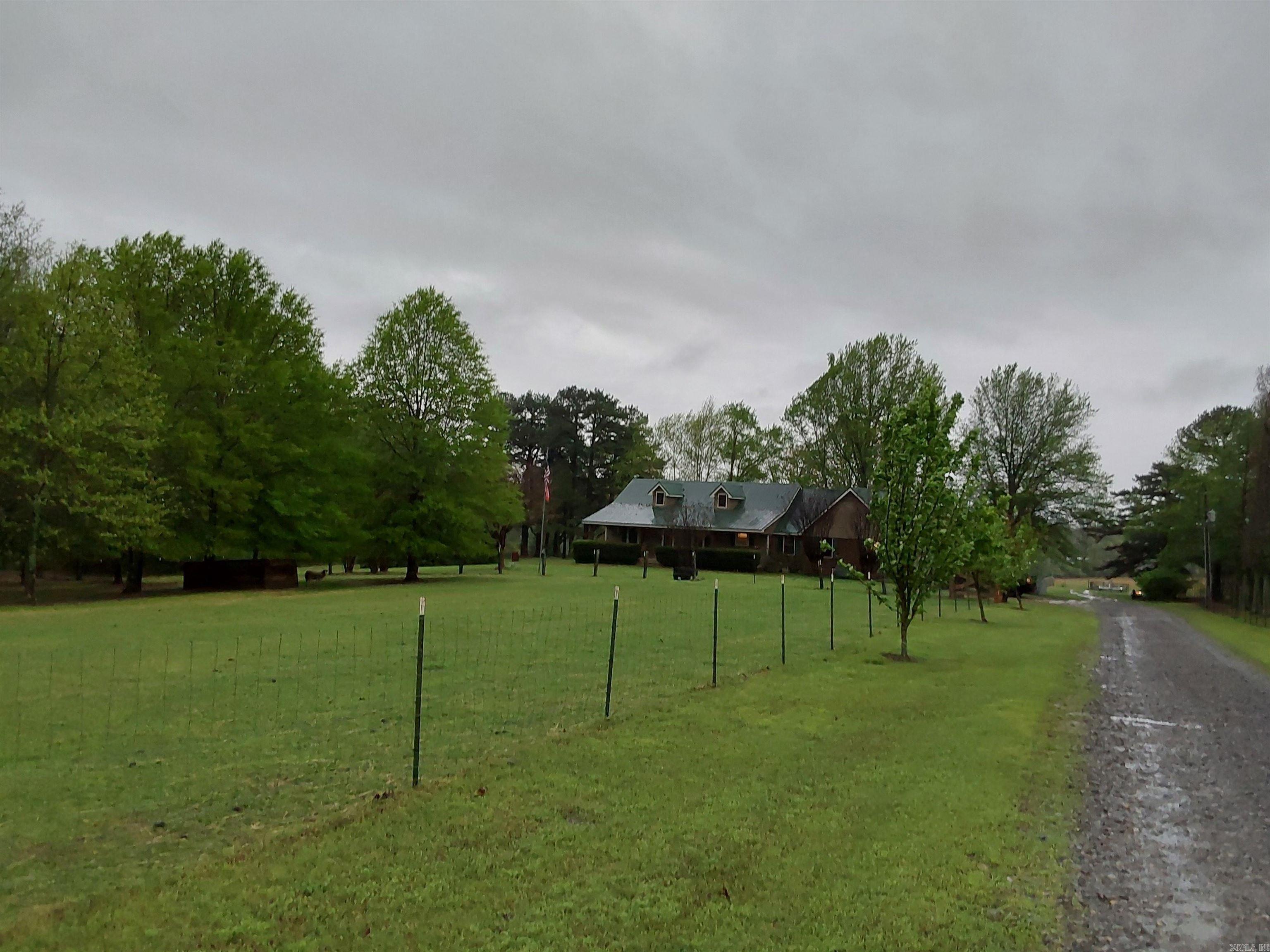 638 Highway 25 N