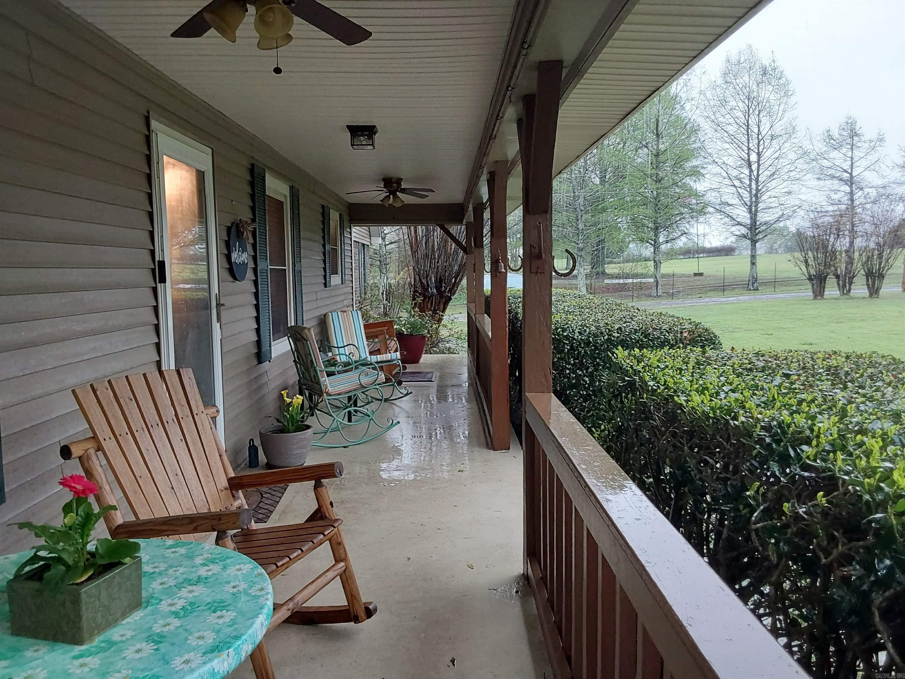 638 Highway 25 N