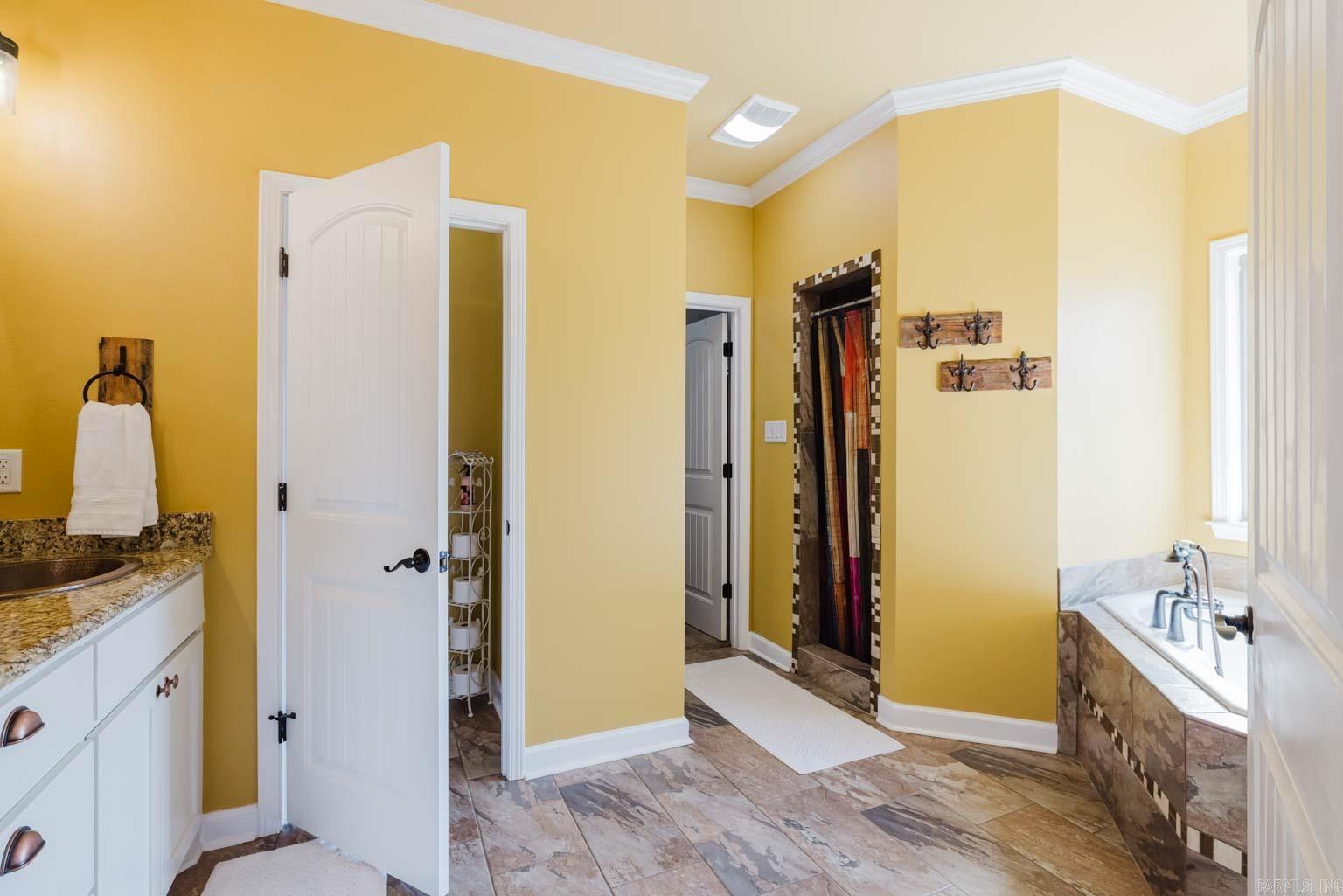 7136 Rolling Meadow Loop