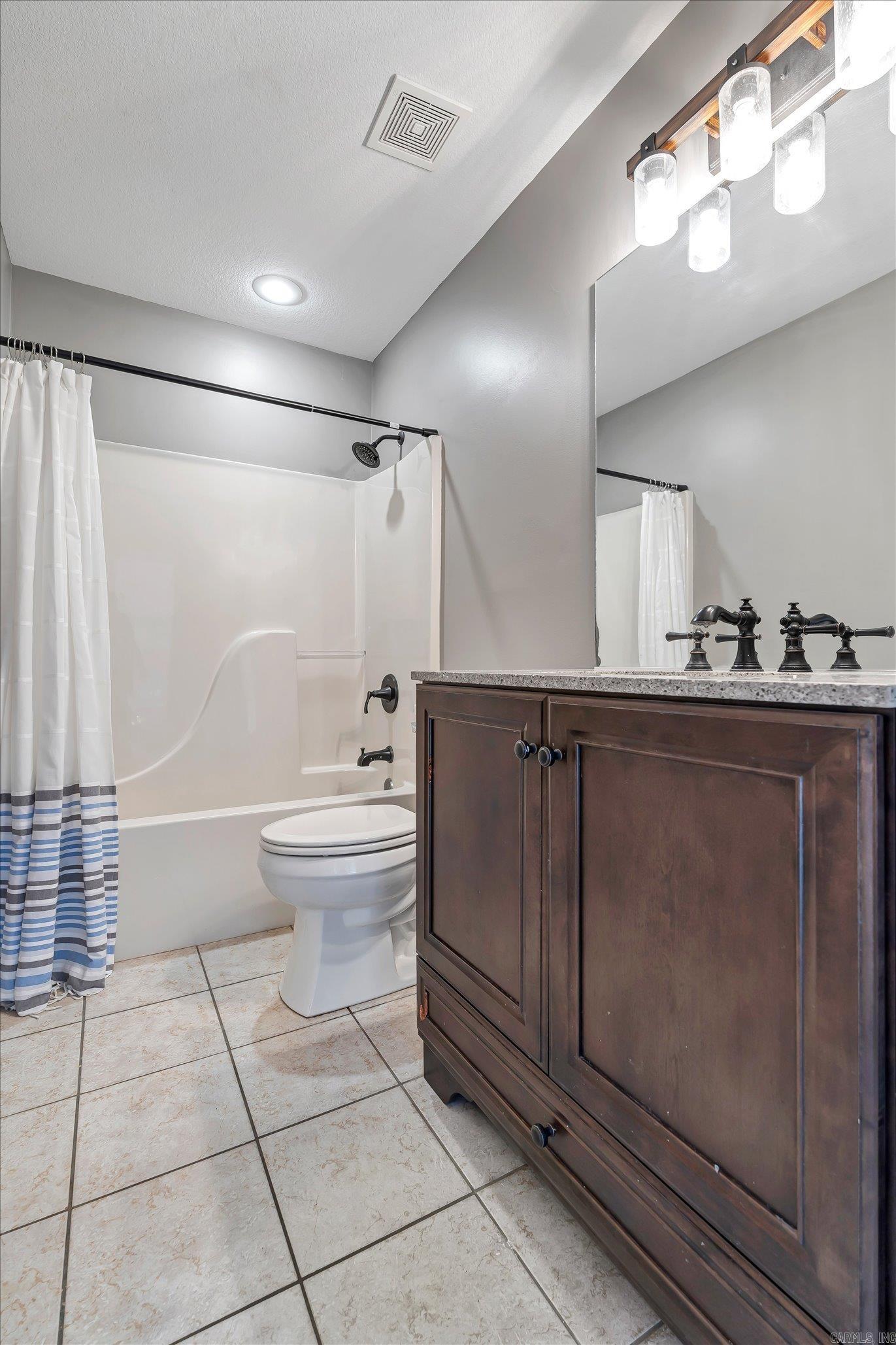 4601 Gregory Cove