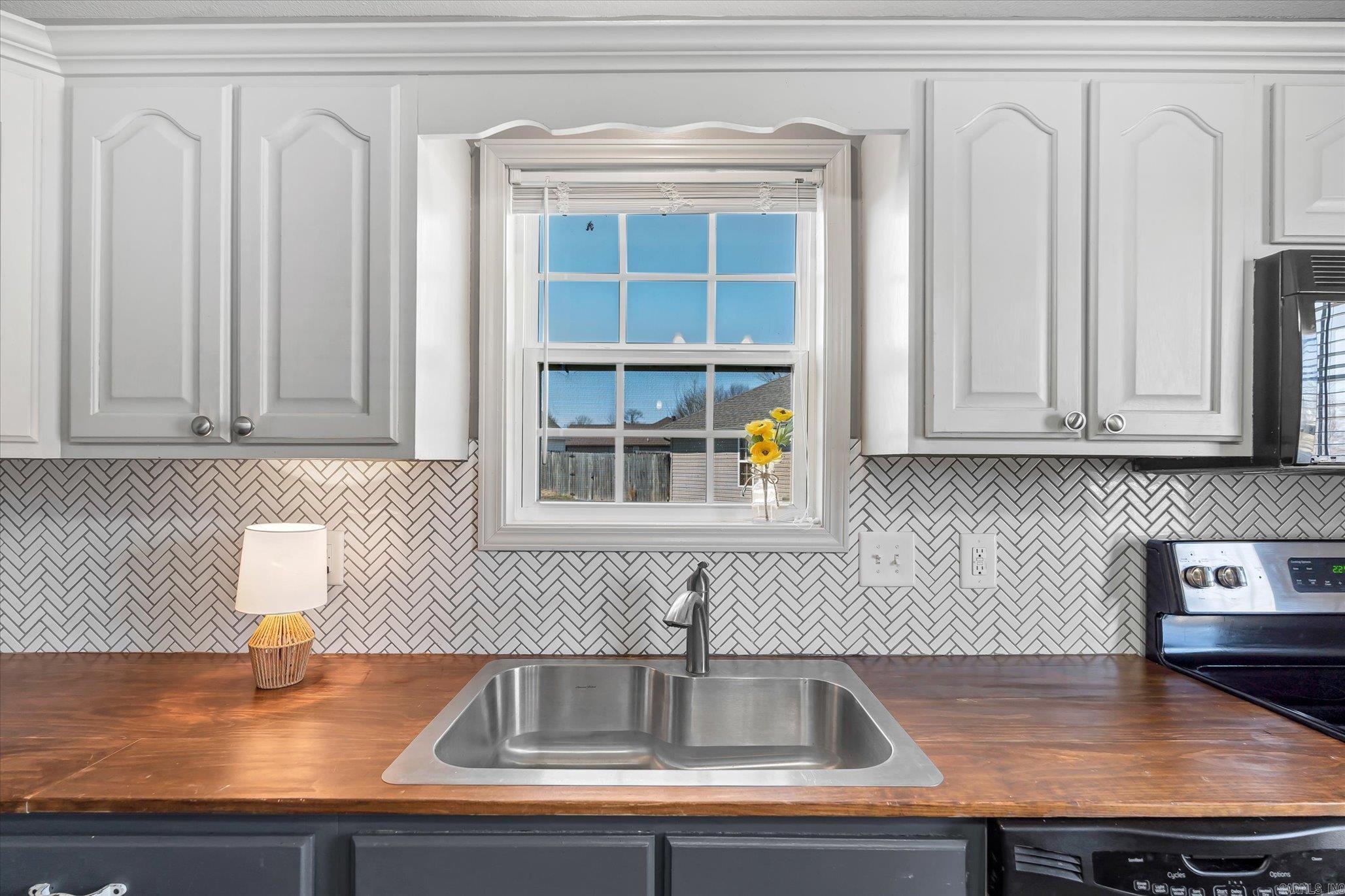 4601 Gregory Cove