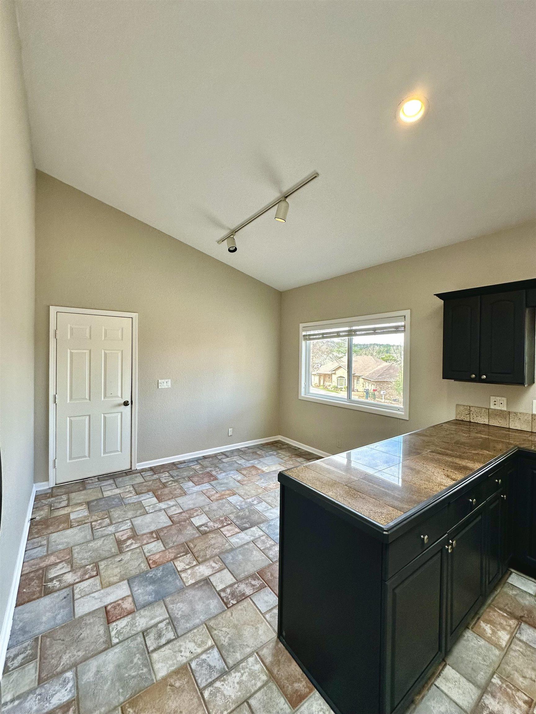 36 Saldana Way
