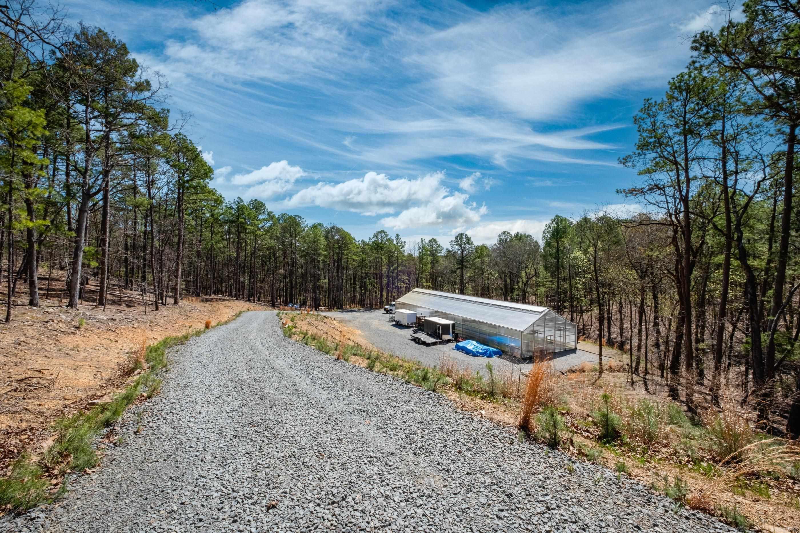 10814 Pinnacle Valley Road