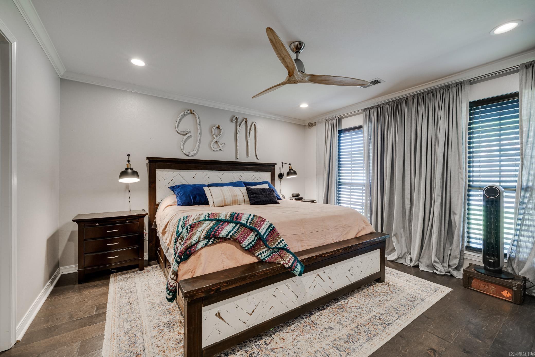 1025 Summerwood