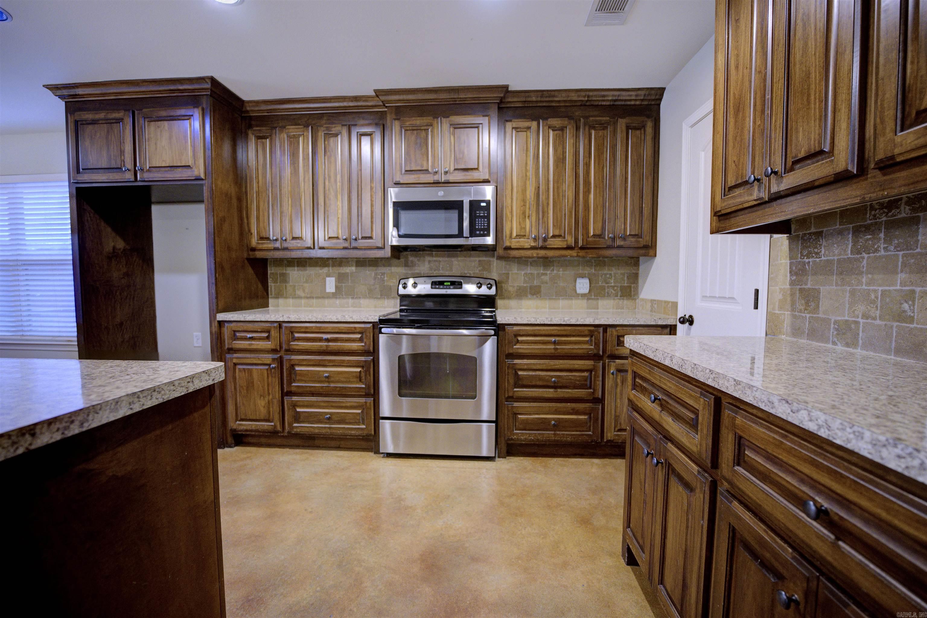 2719 Finley Loop