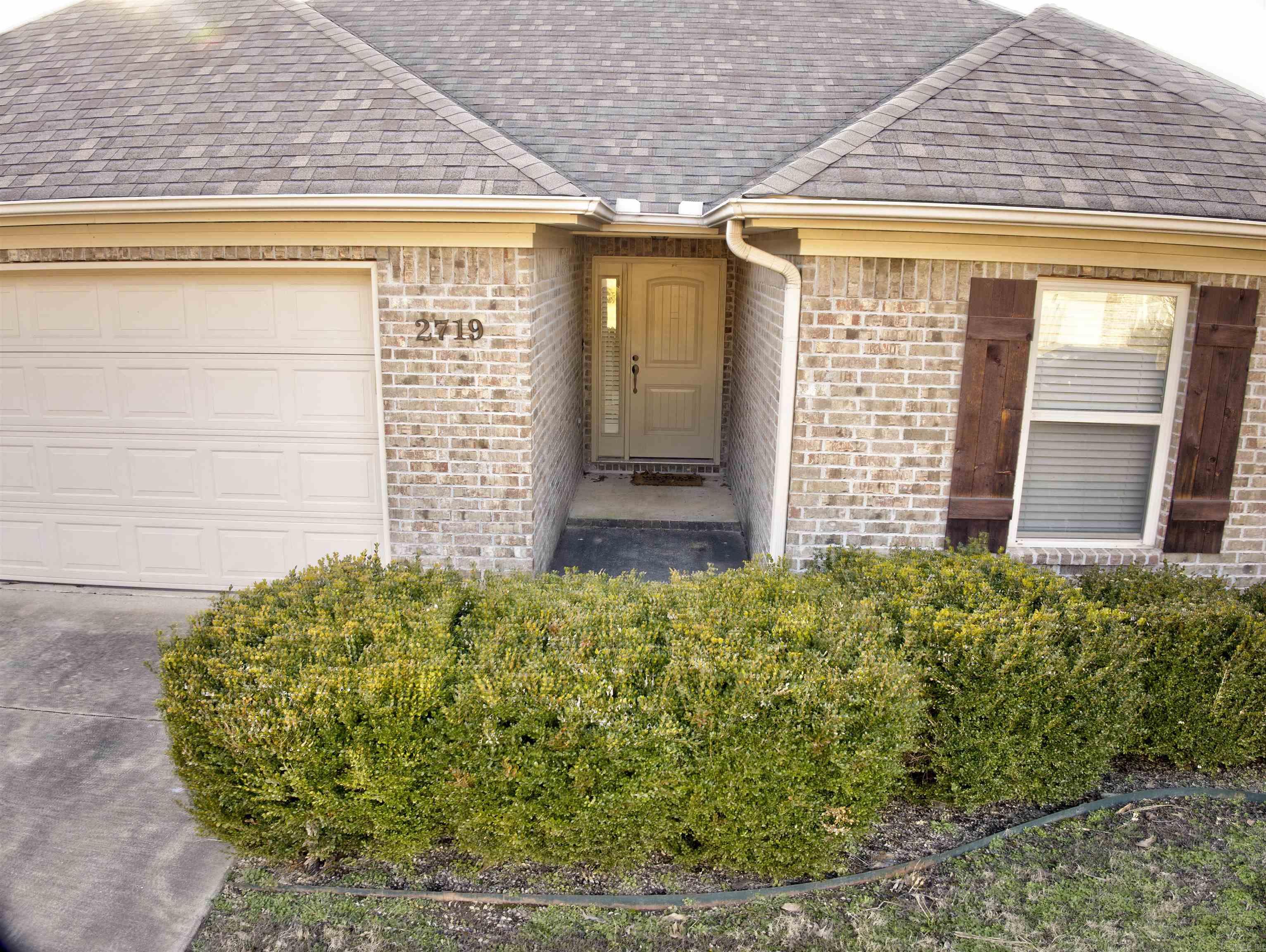 2719 Finley Loop