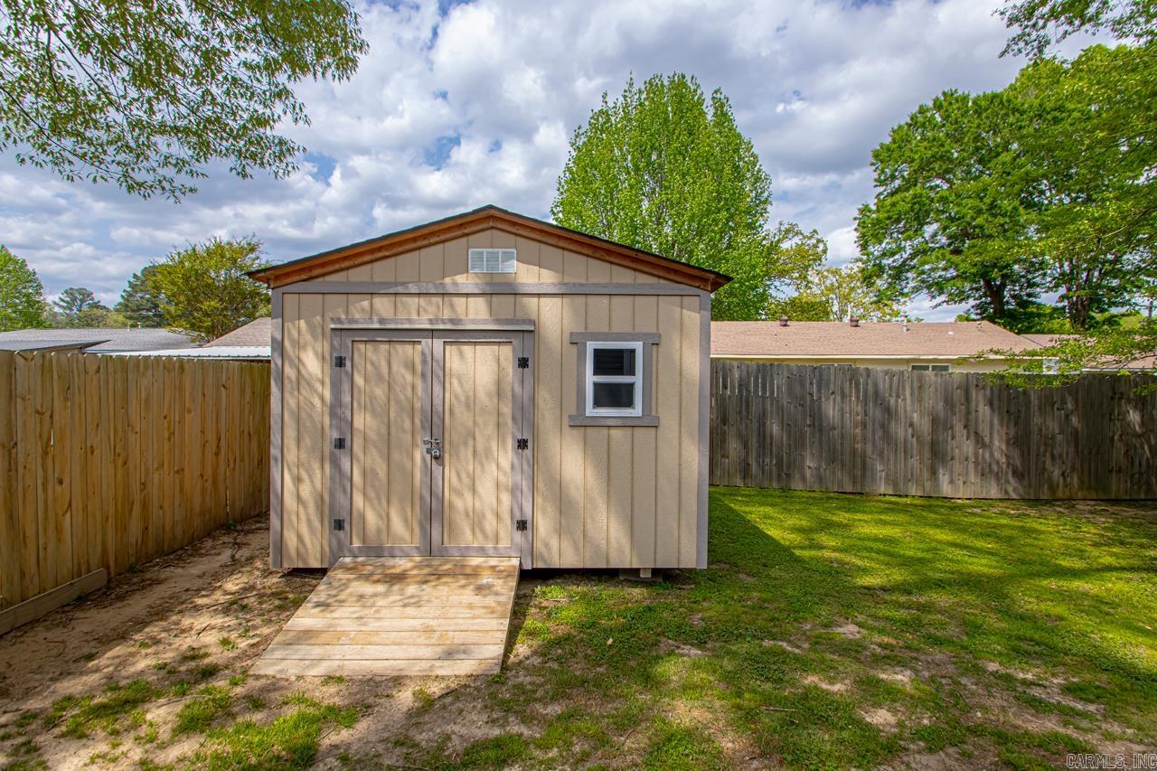 1917 W Sevier Street