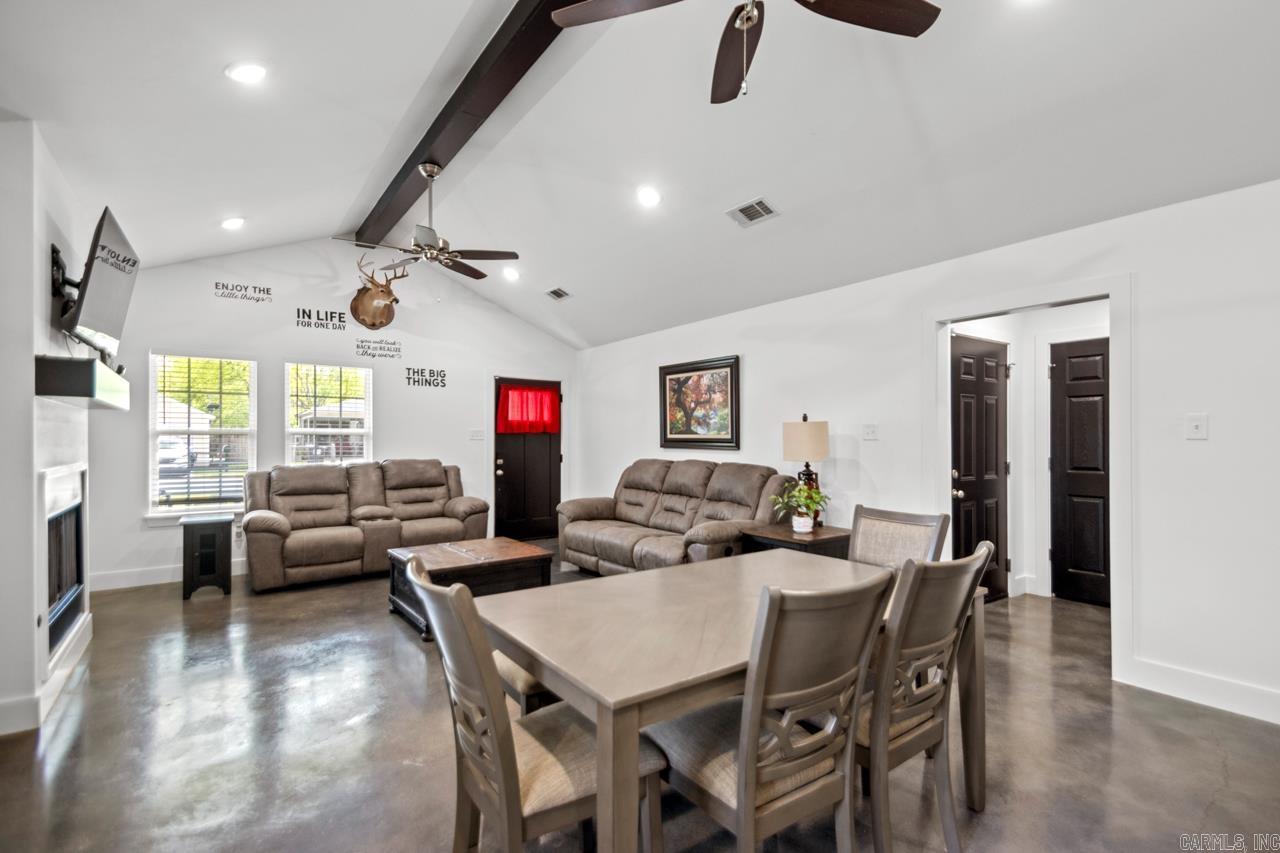 1917 W Sevier Street