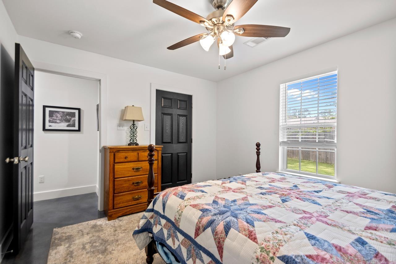 1917 W Sevier Street