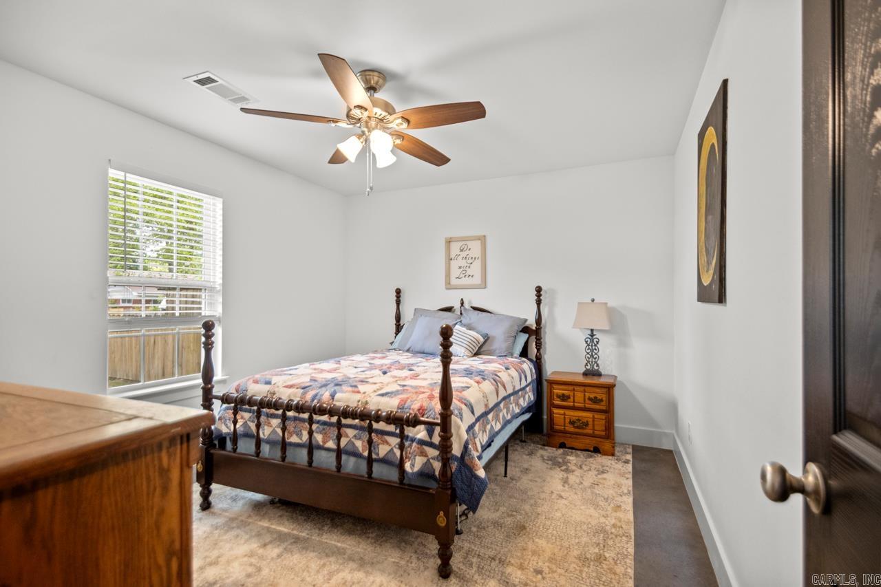 1917 W Sevier Street