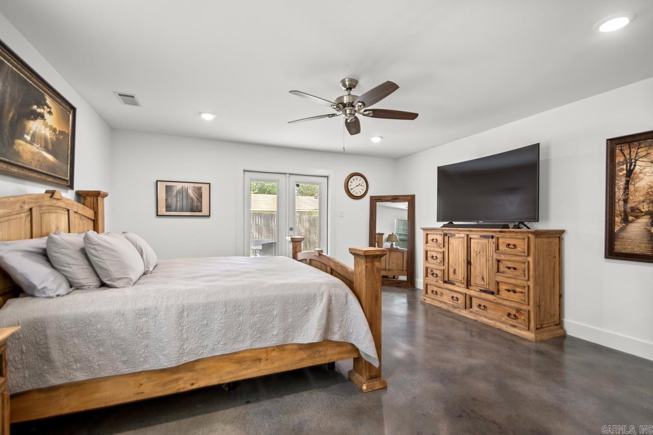 1917 W Sevier Street