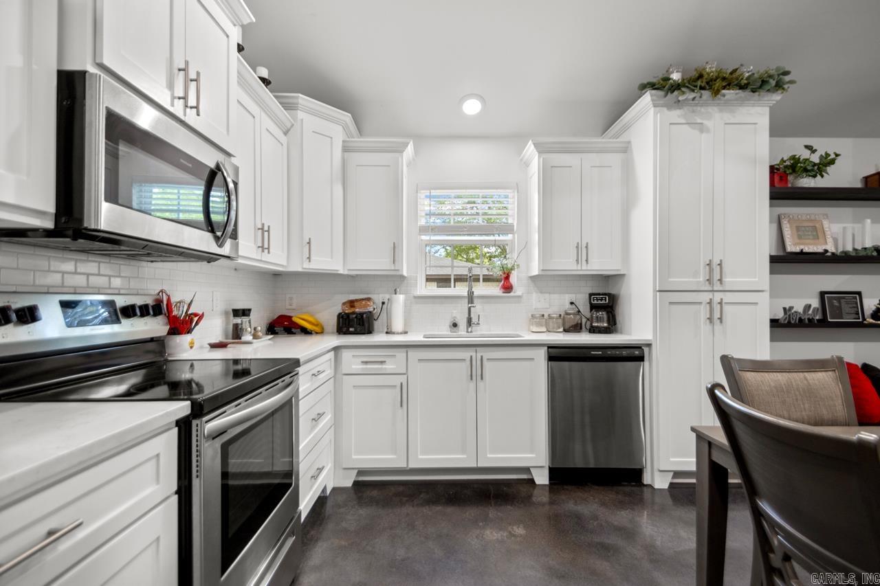 1917 W Sevier Street