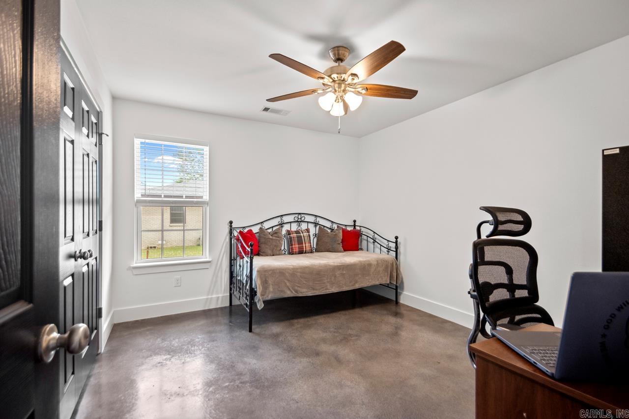 1917 W Sevier Street