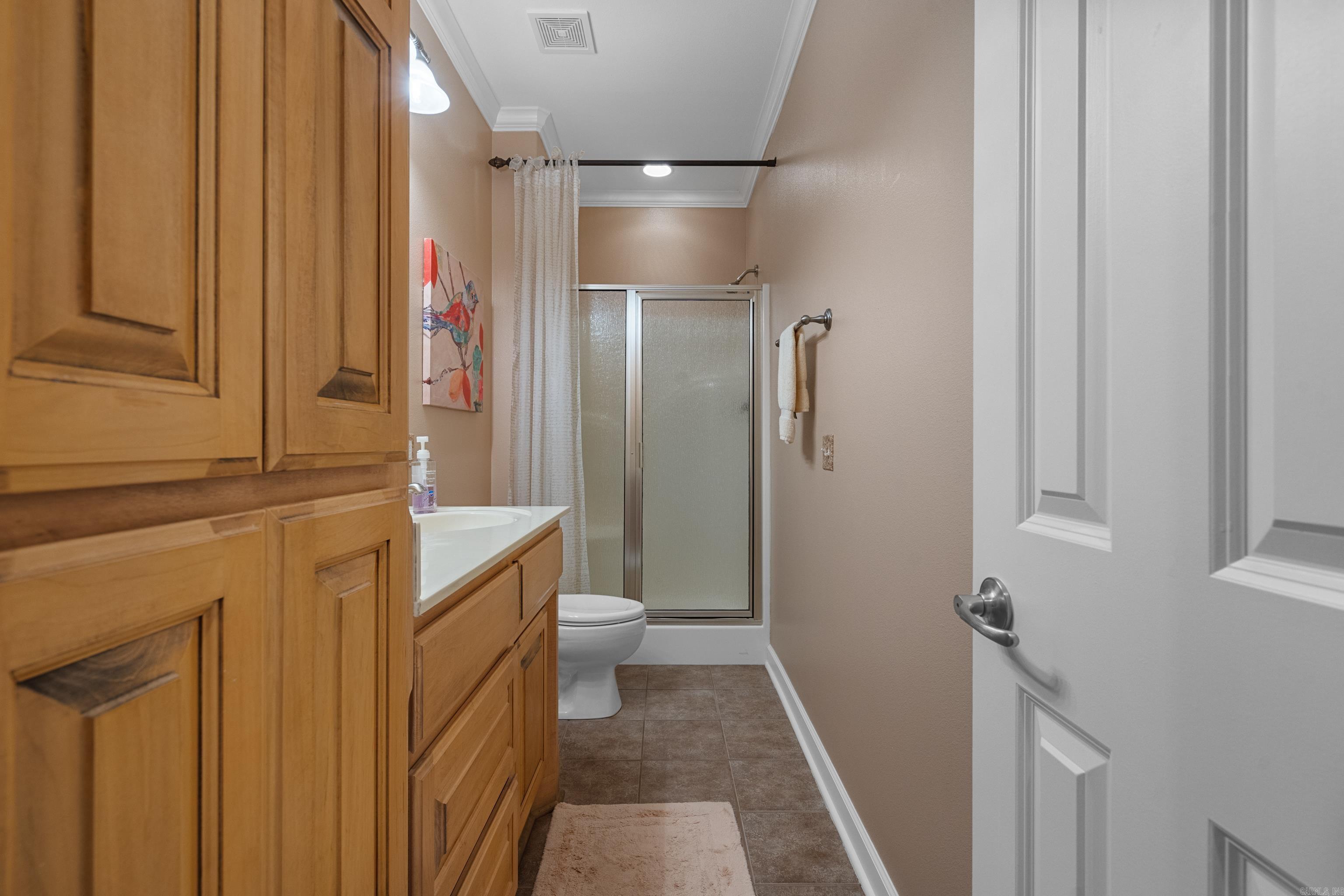 640 Arkridge Road Unit: K1