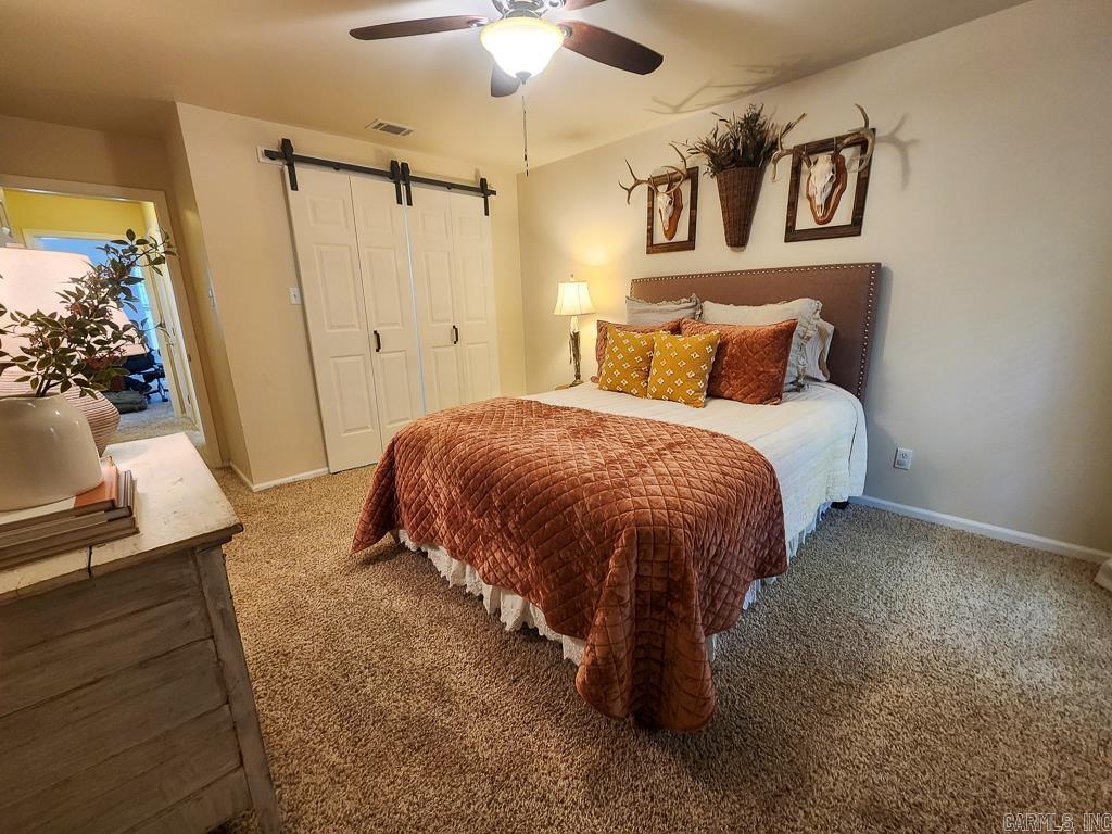 1 Windsor Valley Court