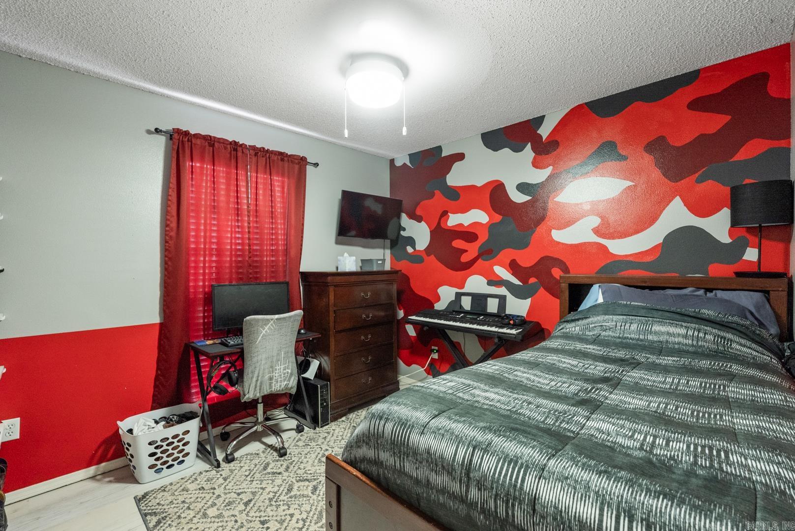 14200 Cherry Hill Drive
