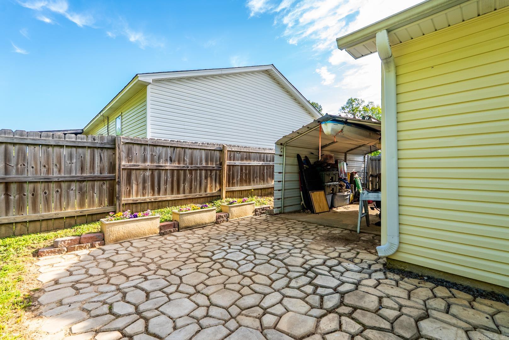 14200 Cherry Hill Drive