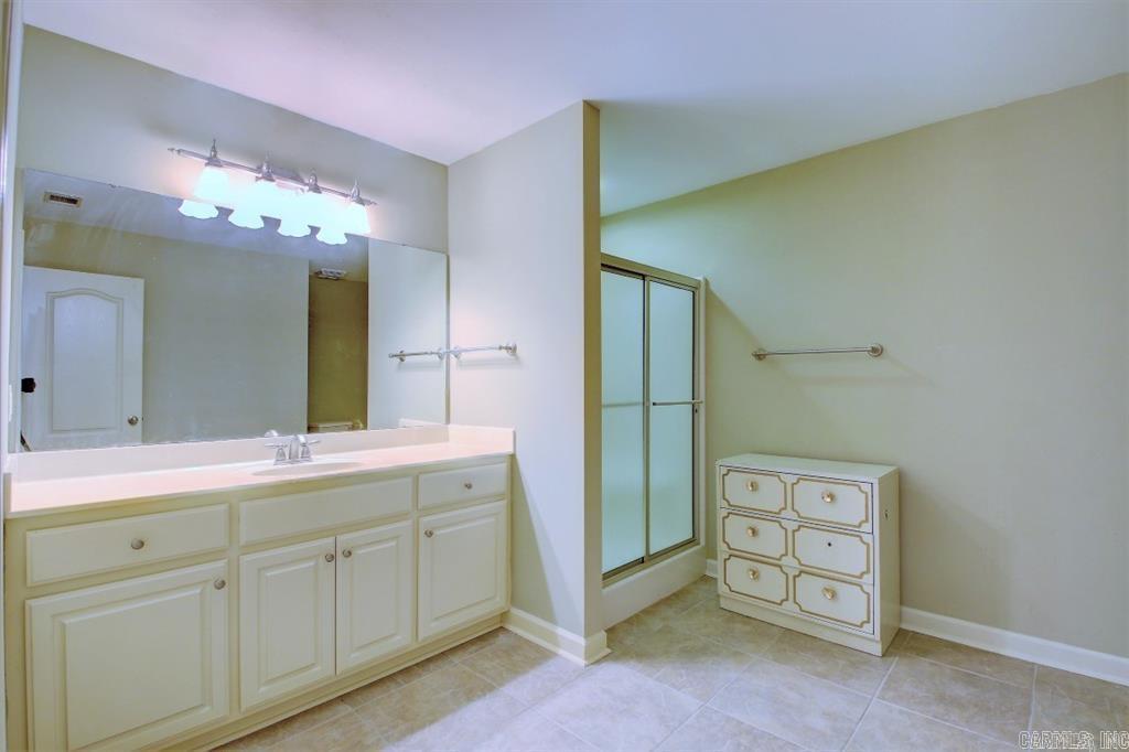 118 Bayonne Cove